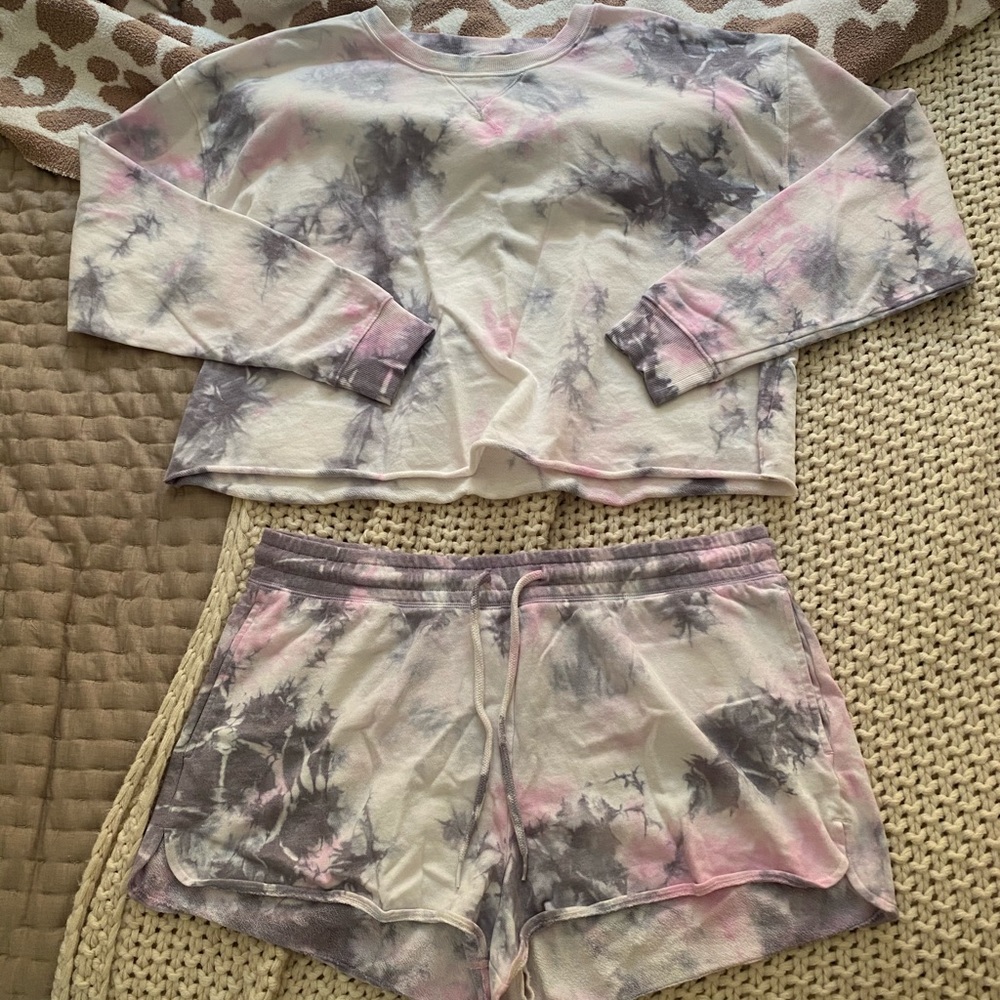 Target 2 piece tiedye lounge set